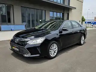 Toyota Camry 2015
