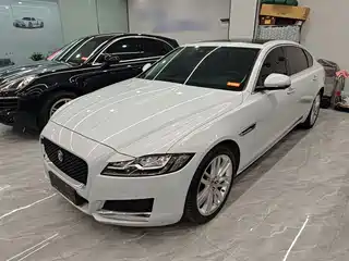 Jaguar XFL 2020