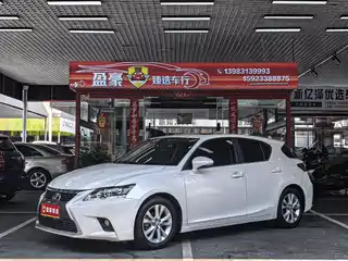 Lexus Lexus CT 2014