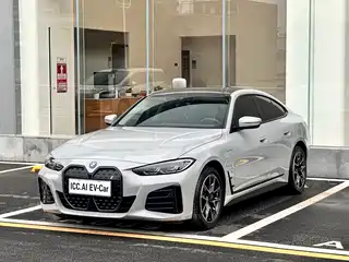 BMW BMW i4 2023