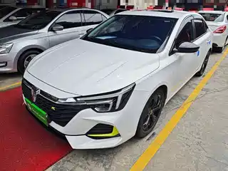 Roewe i6 MAX 2021