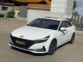 Hyundai Elantra 2023