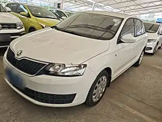 Škoda Rapid Spaceback 2016