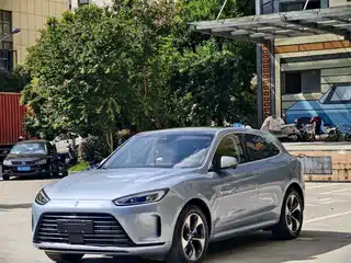 AITO Wenjie M5 2023