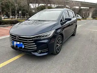 BYD Song MAX 2018