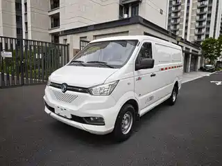 Dongfeng Yufeng Yufeng EM26 2023