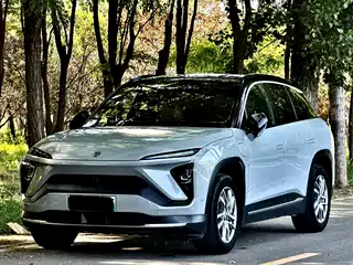 NIO ES6 2020