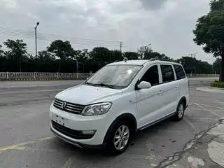 Dongfeng Fengguang Fengguang 330 2015