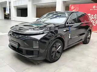 Li Auto Li L8 2025