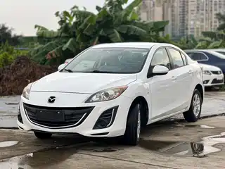 Mazda Mazda3 Axela 2014