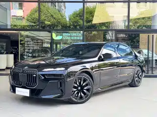 BMW BMW i7 M70L 2023