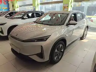 Dongfeng Aeolus Dongfeng Fengshen L7 2025