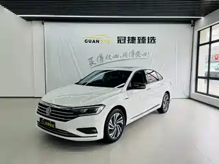 Volkswagen Sagitar 2022