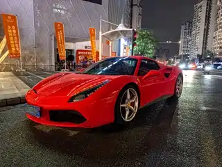 Ferrari 488 2019
