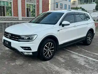 Volkswagen Tiguan L 2017