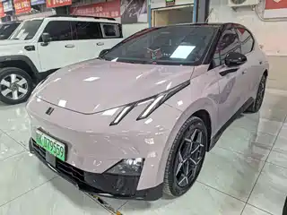 Lynk & Co Z20 2025