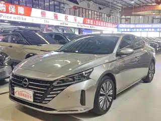 Nissan Teana 2023