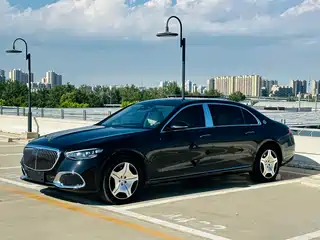 Mercedes-Benz Maybach S-Class 2024