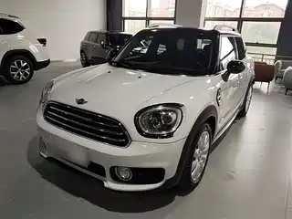 MINI COUNTRYMAN 2018