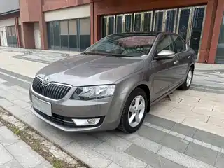Škoda Octavia 2014