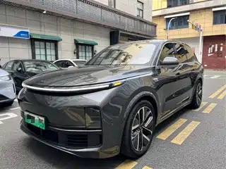 Li Auto L8 2023