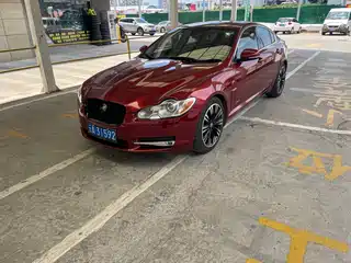 Jaguar XF 2011