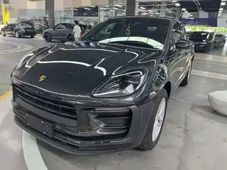 Porsche Macan 2023