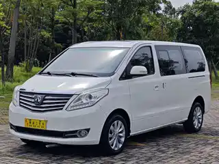 Dongfeng Fengxing Fengxing CM7 2017