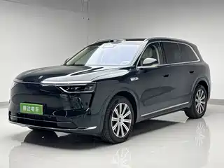 AITO Wenjie M8 2025