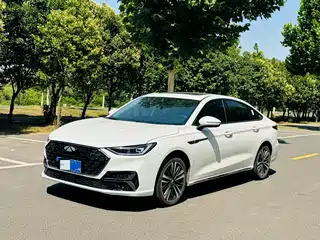 Chery Arrizo 8 PRO 2026