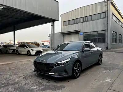 Hyundai Elantra 2021