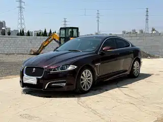 Jaguar XF 2014
