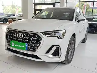 Audi Audi Q3 2025