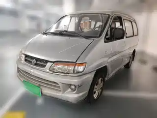 Dongfeng Fengxing Lingzhi 2013
