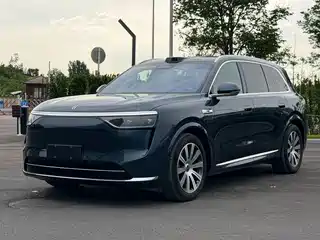 AITO Wenjie M8 2025