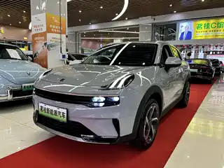 Lynk & Co 06 EM-P 2022