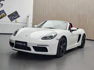 Porsche 718 2016