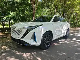 Changan Oshan Z6 EV 2023