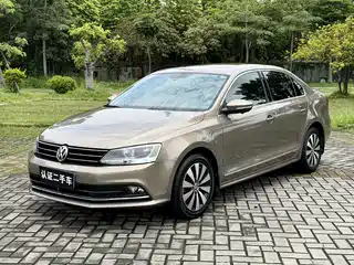 Volkswagen Sagitar 2017