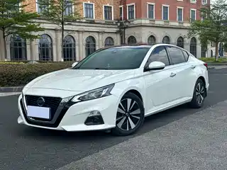 Nissan Teana 2019