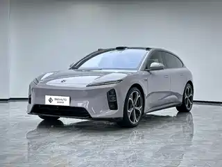 NIO NIO ET5T 2025