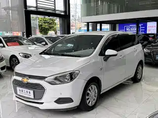 Chevrolet Lova RV 2015