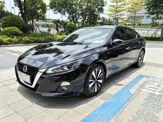 Nissan Teana 2021