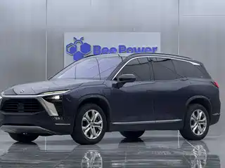 NIO ES8 2021