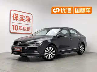 Volkswagen Sagitar 2016