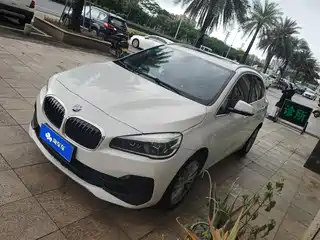BMW 2 Series Touring 2018