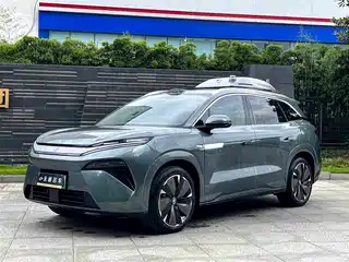 BYD Tang L 2025