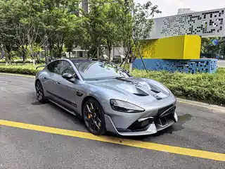 Xiaomi Auto SU7 Ultra 2025