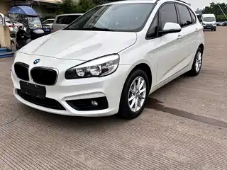 BMW 2 Series Touring 2016