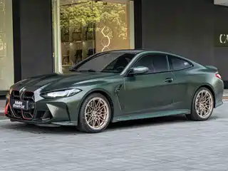 BMW BMW M4 2025